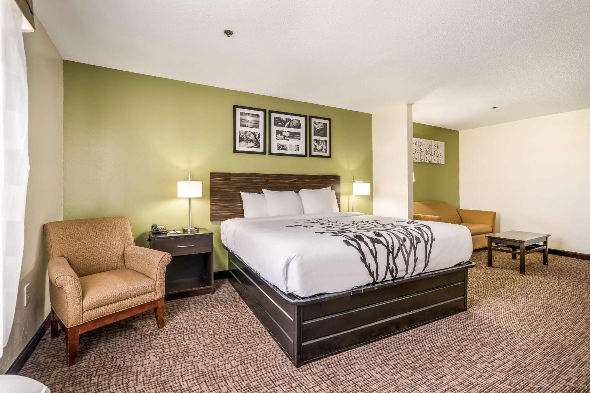 Sleep & Near Camp Lejeune 3*