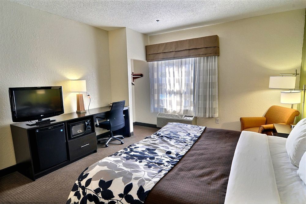 Sleep & Near Camp Lejeune 3*