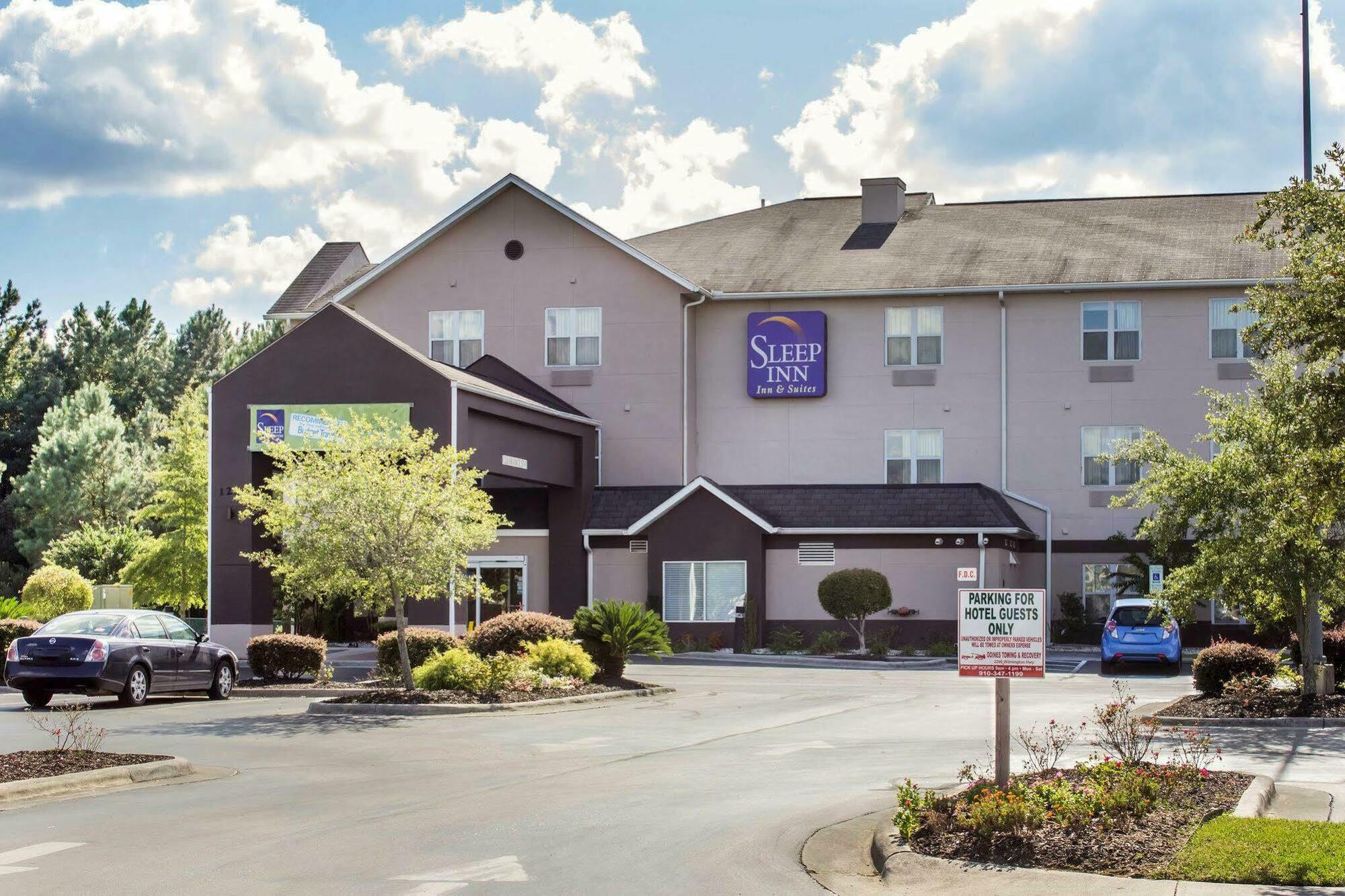 Hotel Sleep & Near Camp Lejeune 3*