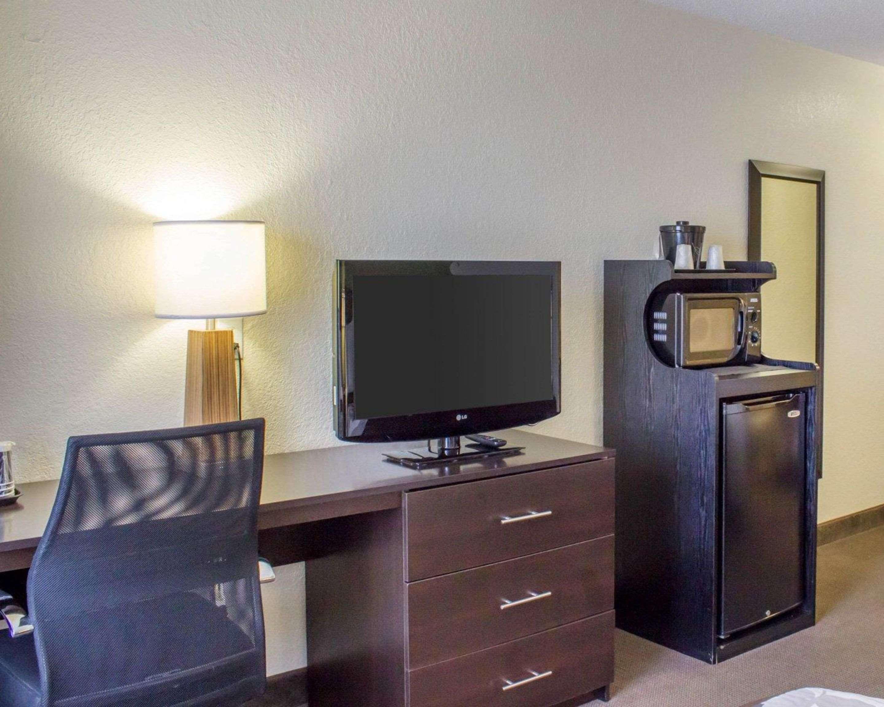 Hotel Sleep Inn&suites Near Camp Lejeune 3*