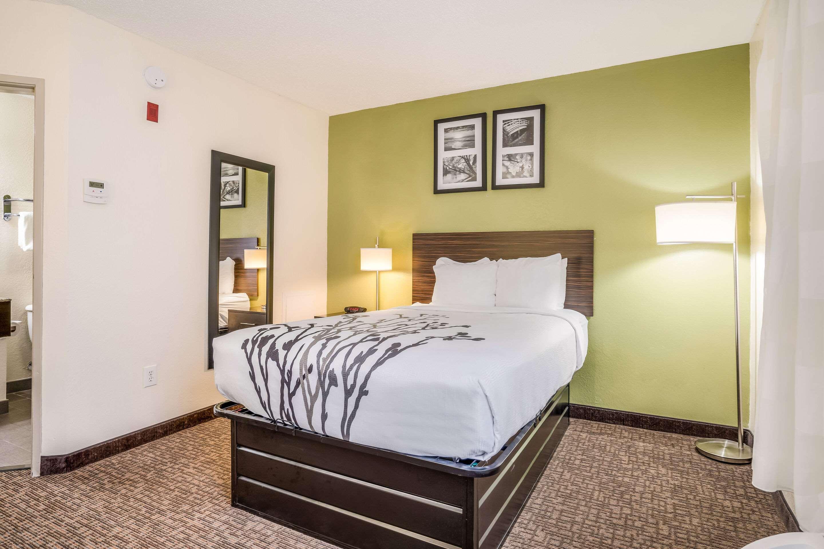Sleep Inn&suites Near Camp Lejeune