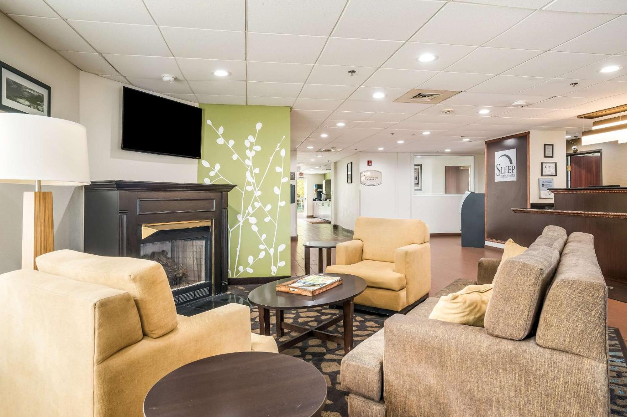 Sleep Inn&suites Near Camp Lejeune Hotel